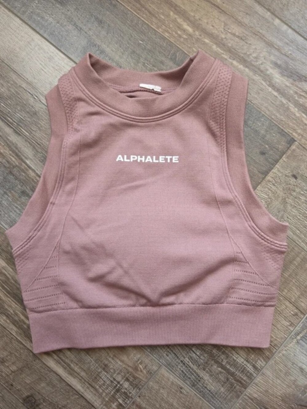 Alphalete pink workout crop tank built-in bra XS gym yoga